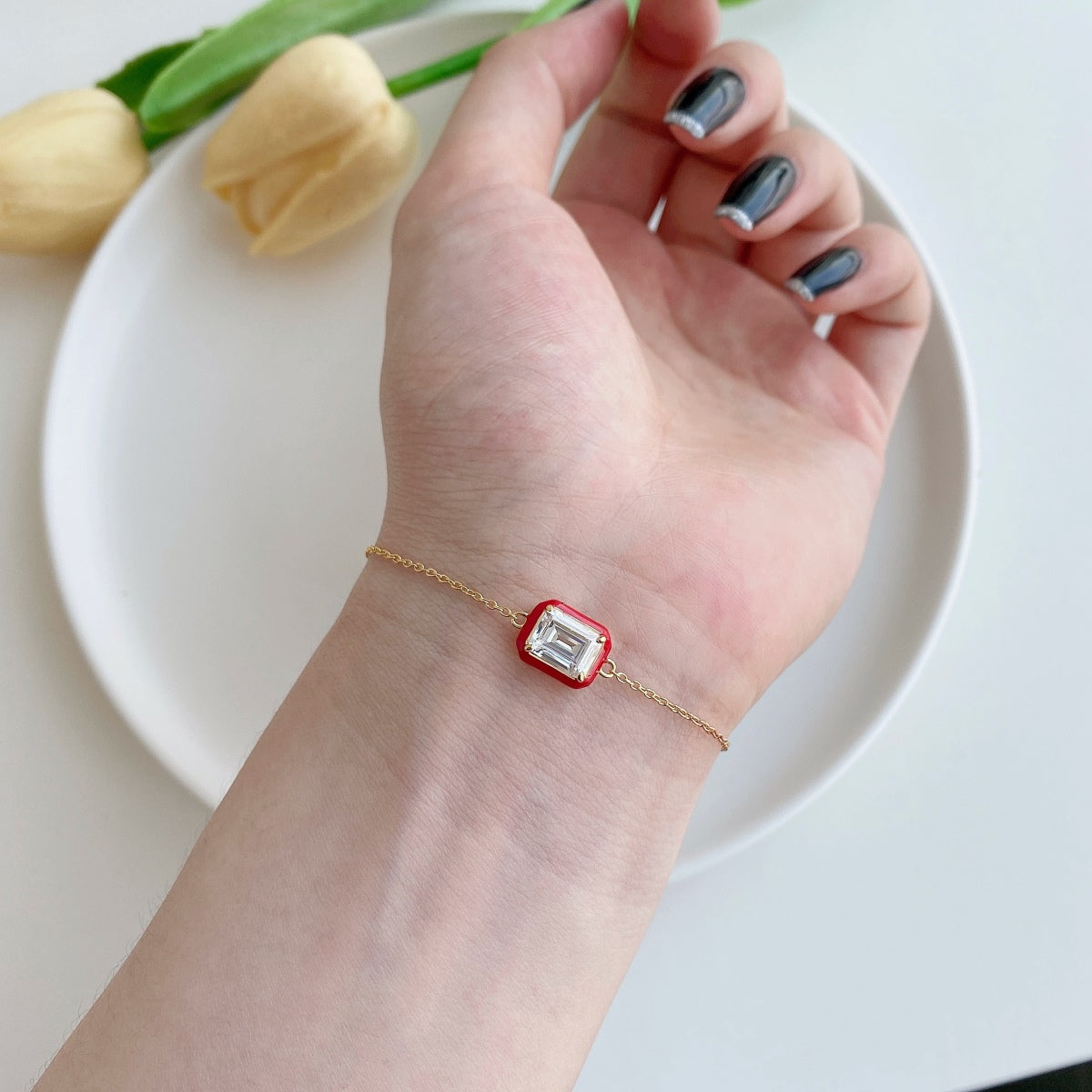 [OAK JURI]2.0 Carat Sparkling Colorful Emerald Cut Daily Bracelet