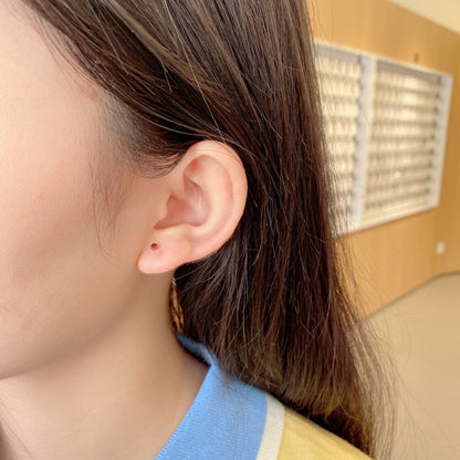 [OAK JURI]Delicate Solitaire Earrings