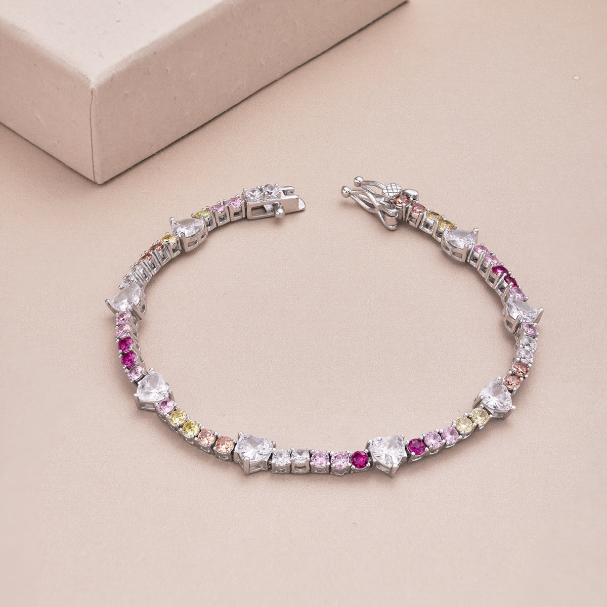 [OAK JURI]Romantic Heart Shape Round Cut Lover Bracelet