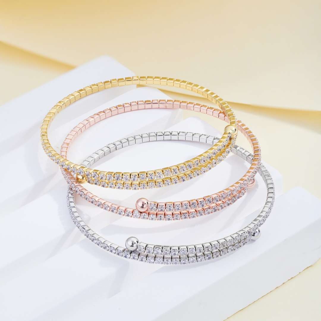 [OAK JURI]Row of Diamonds Round Fashion Bracelet