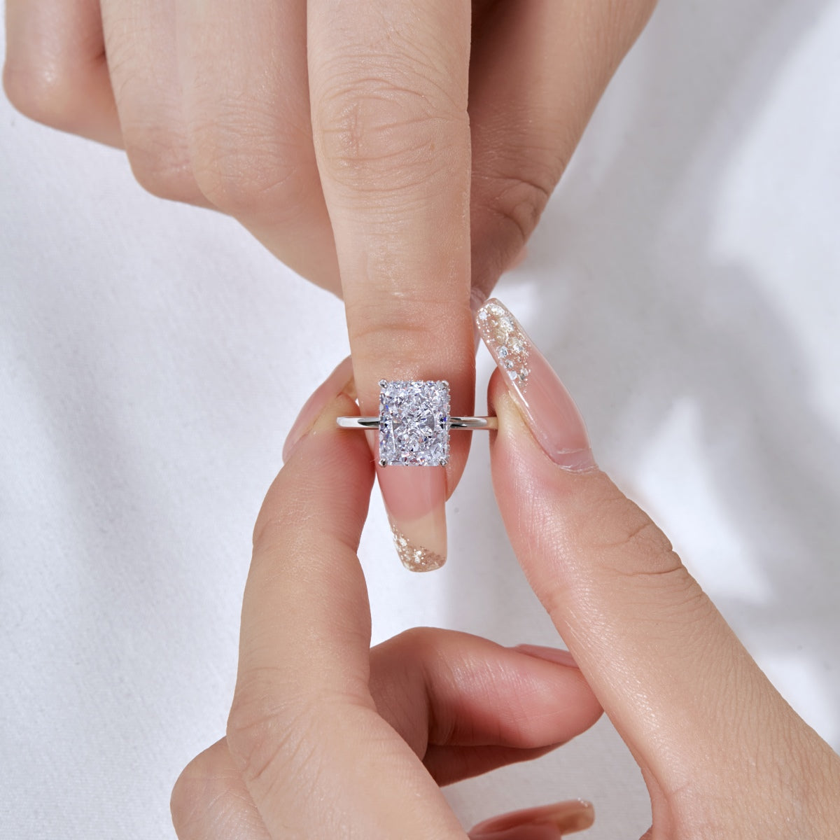 [OAK JURI]4.0 Carat Ornate Enchanting Radiand Cut Banquet Ring