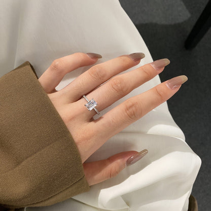 [OAK JURI]2.0 Carat Scintillating Ornate Radiant Cut Party Ring