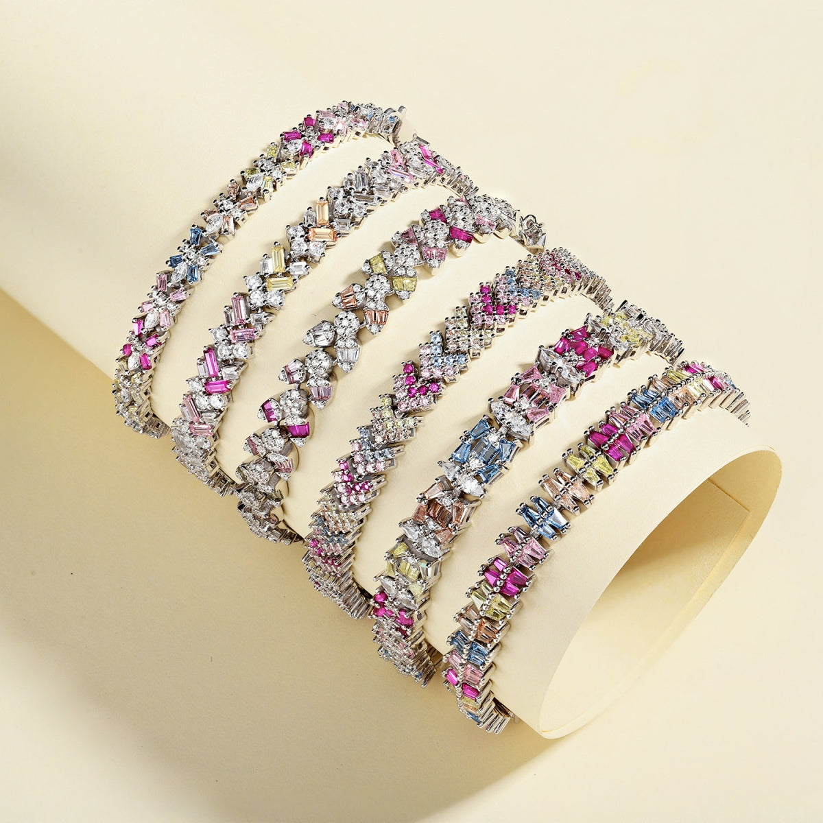 [OAK JURI]Delicate Colorful Multi Cut Party Bracelet