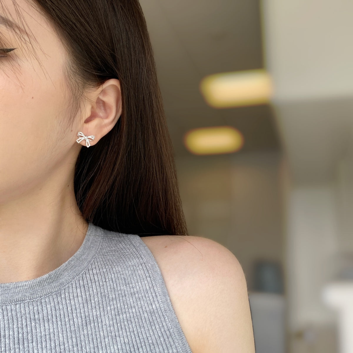[OAK JURI]Dainty Bow Shape Earrings