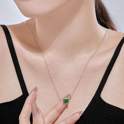 [OAK JURI]Luxurious Square Shape Colorful Necalack