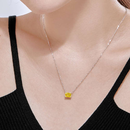 [OAK JURI]Luxurious Square Shape Colorful Necalack