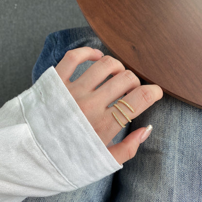 [OAK JURI]Unique Vibrant Entangle Daily Ring