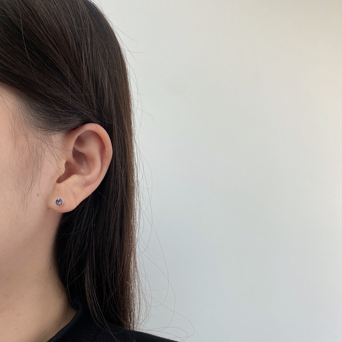 [OAK JURI]Sparkling Colorful Round Shape Earrings