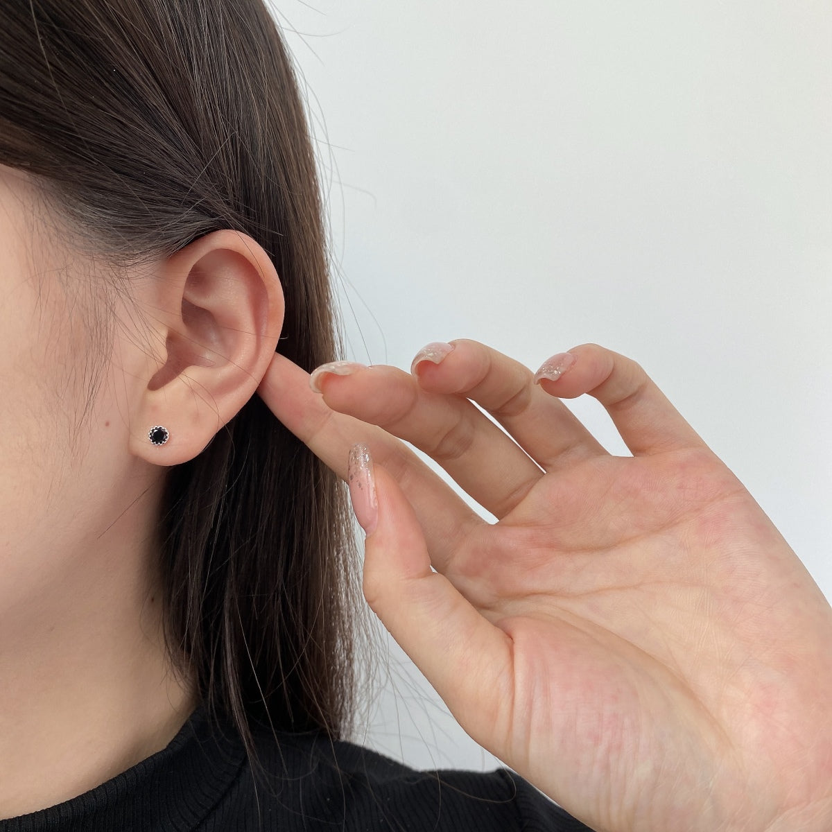 [OAK JURI]Sparkling Colorful Round Shape Earrings