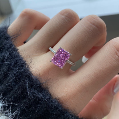 [OAK JURI]4.0 Carat Luxurious Engagement Ring