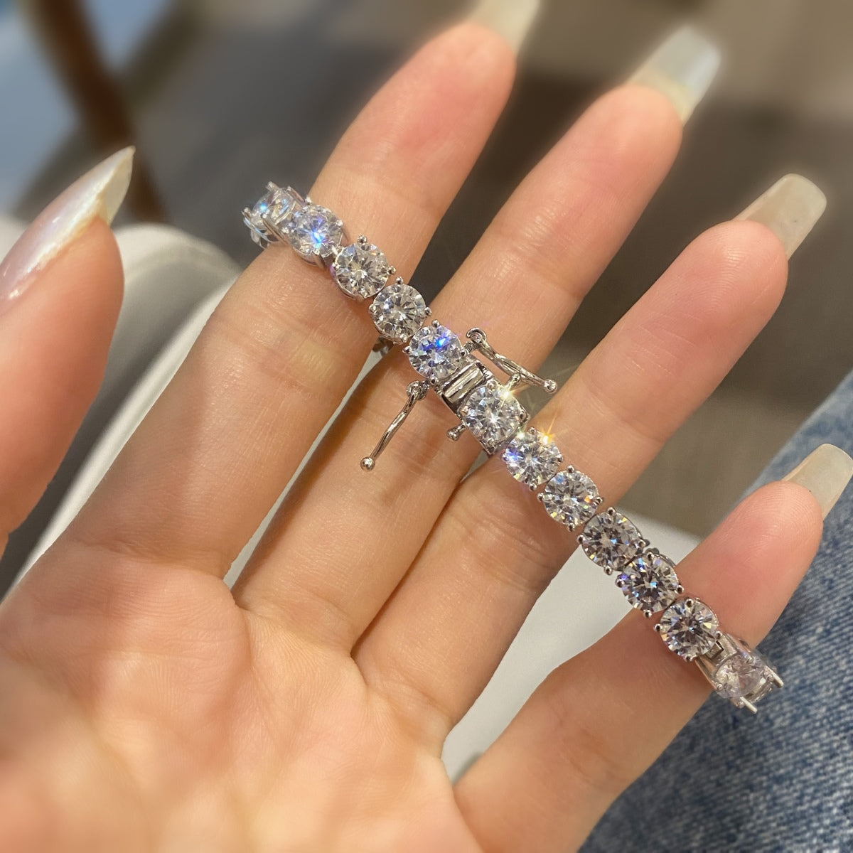 [OAK JURI]0.75 Carat Dazzling Round Cut Wedding Bracelet