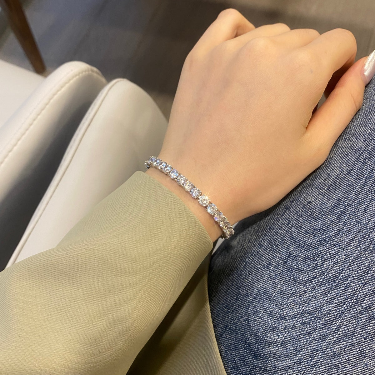 [OAK JURI]Ornate Sparkling Round Cut Wedding Bracelet