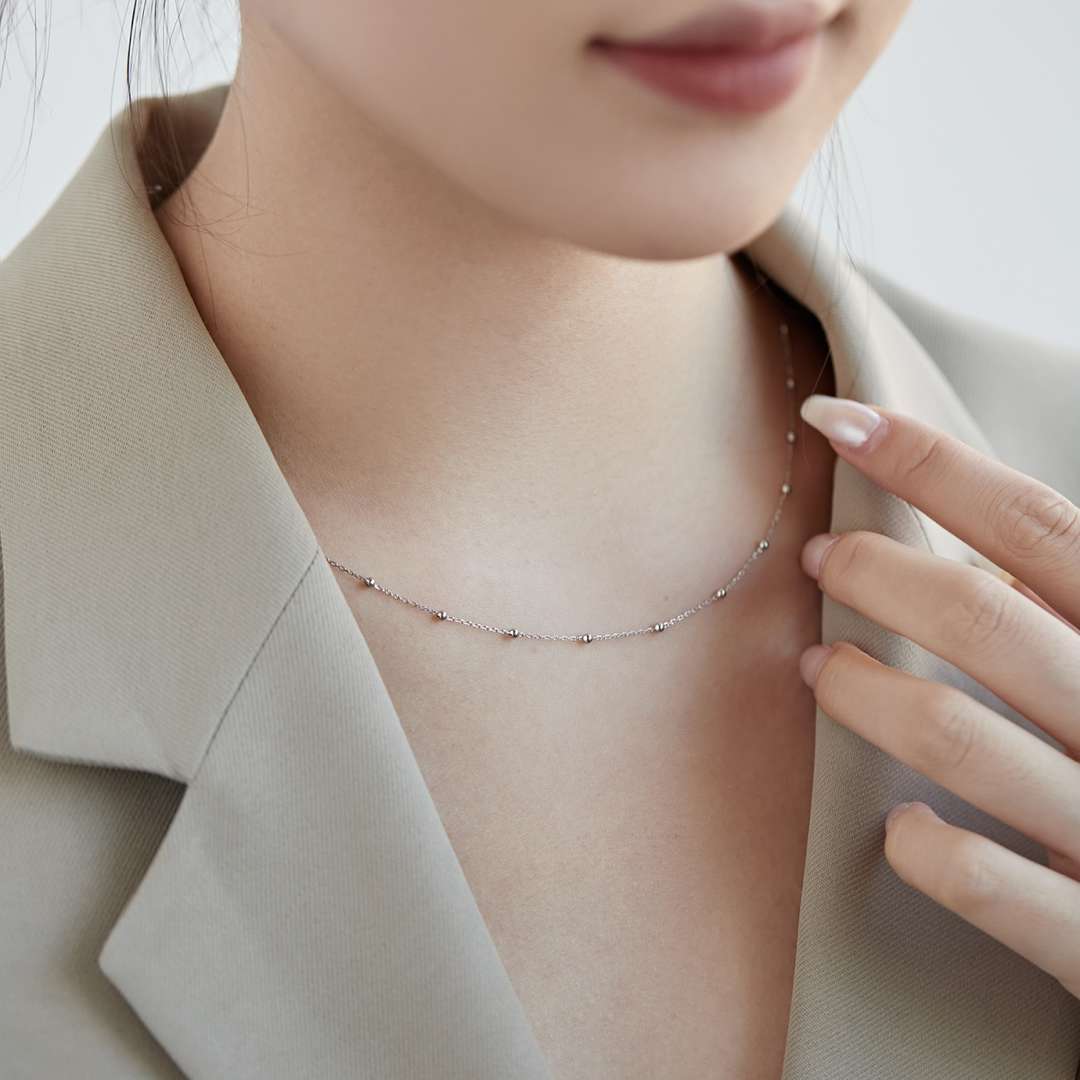 [OAK JURI]Small Bead Clavicle Chain Simple Necklace