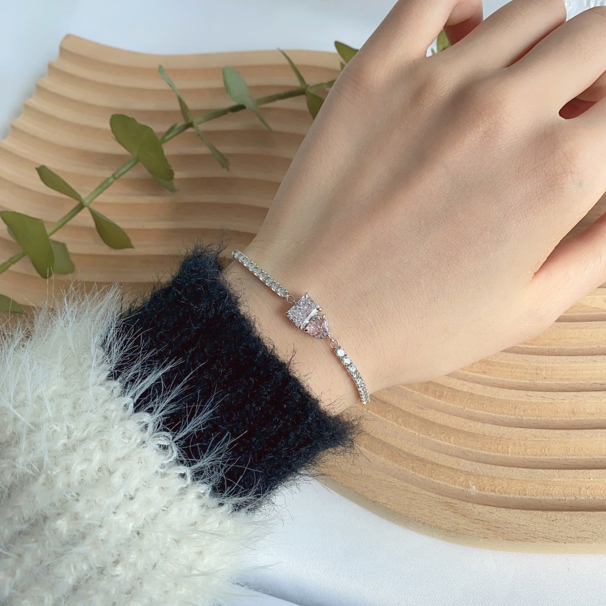 [OAK JURI]Dazzling Unique Multi Shape Lover Bracelet