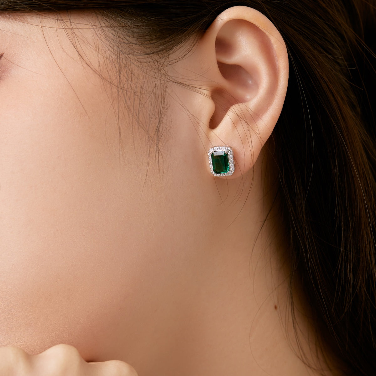 [OAK JURI]Luxurious Dainty Emerald Cut Banquet Earrings