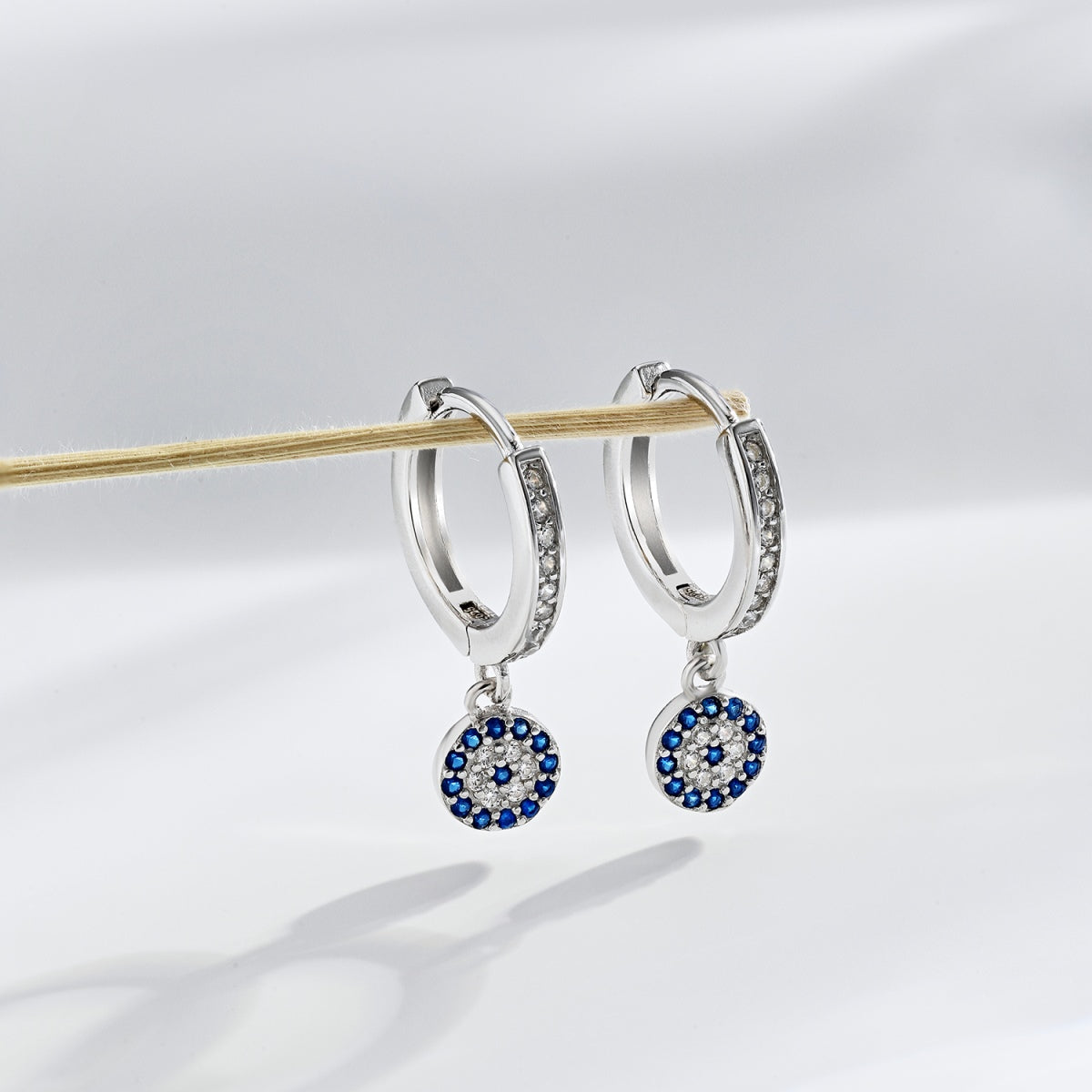 [OAK JURI]Unique Devil Eye Earrings