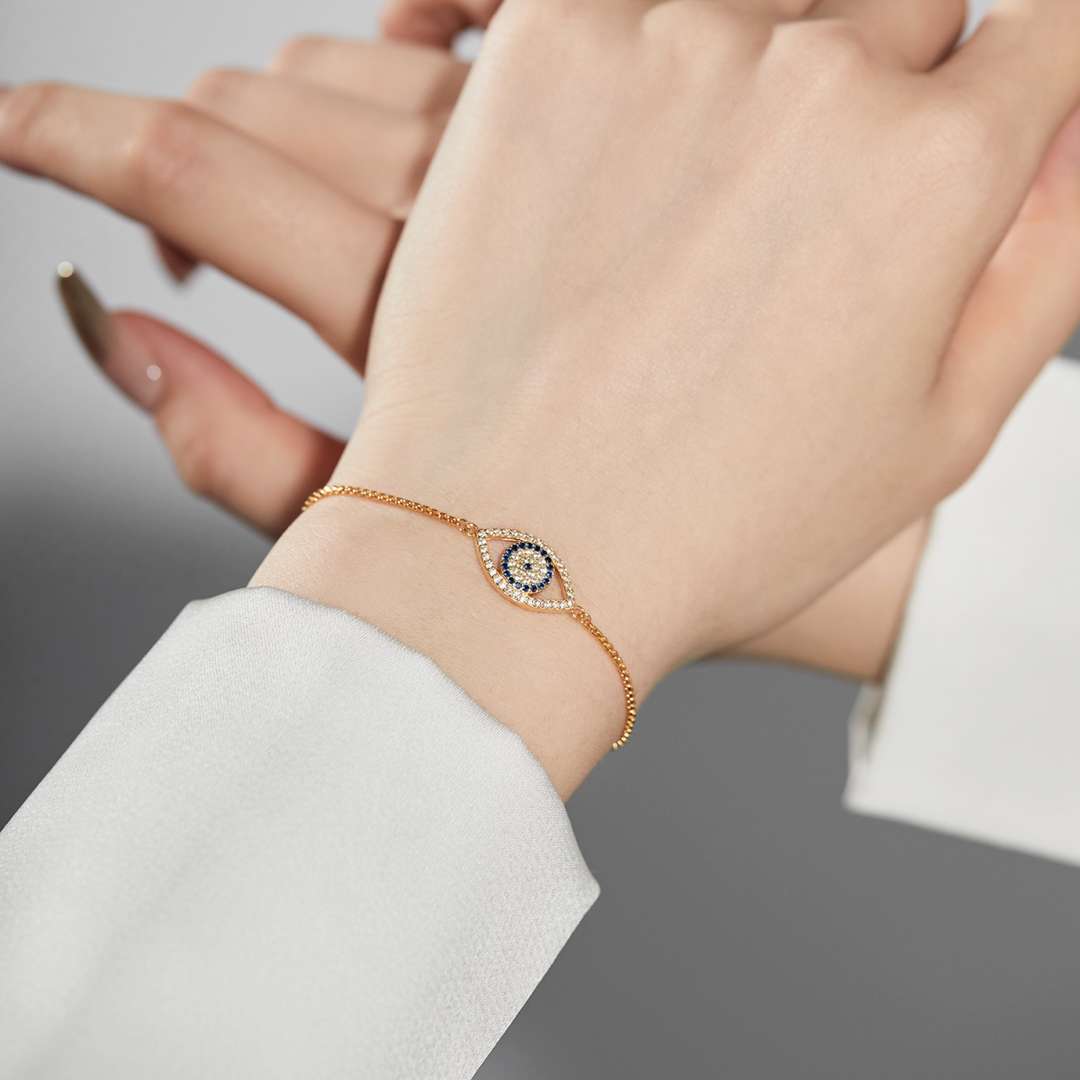 [OAK JURI]Dazzling Eye Shape Necklace
