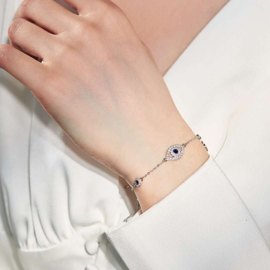 [OAK JURI]Dainty Eye Shape Necklace