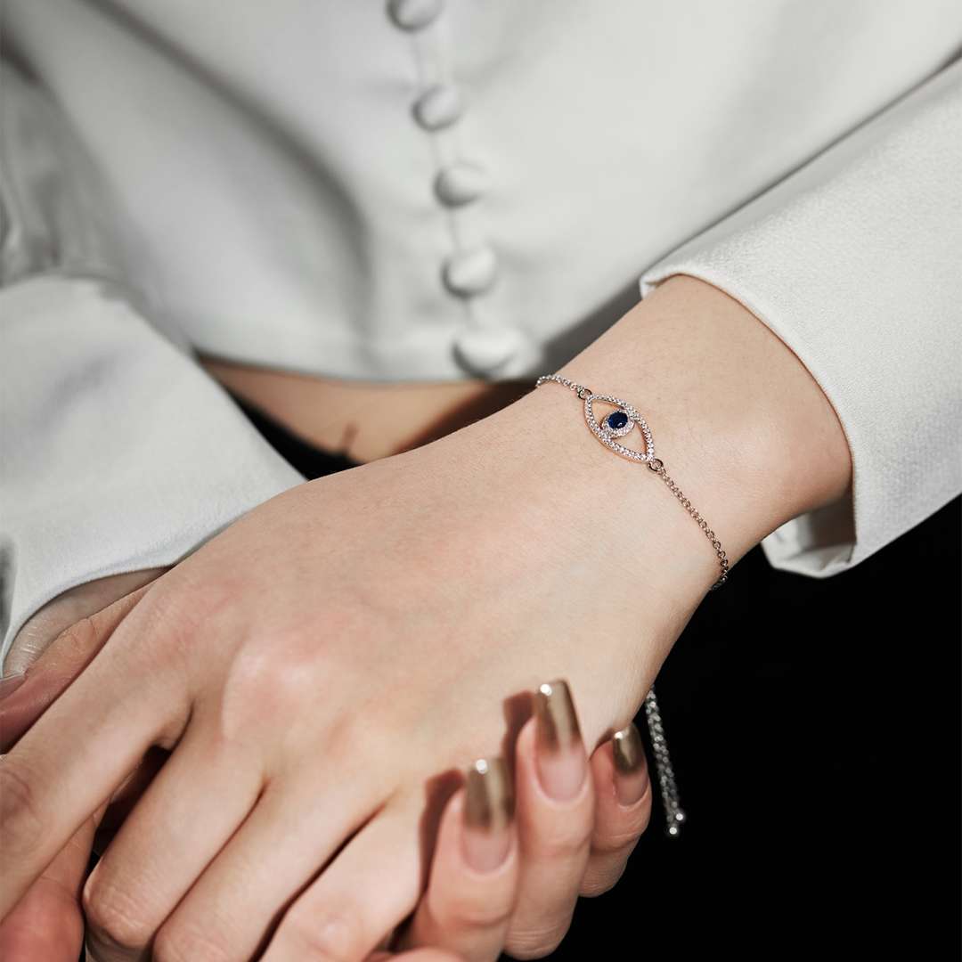 [OAK JURI]Devil's Eye Hollow Design Bracelet