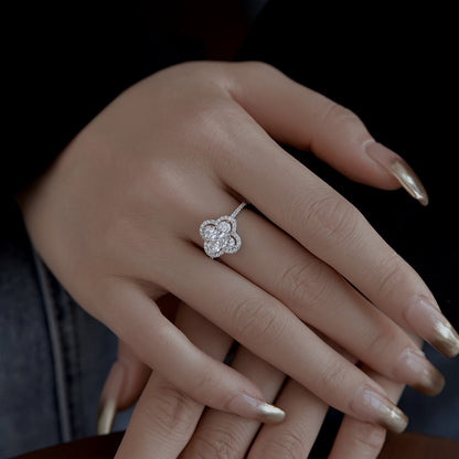 [OAK JURI]Luxurious Eternity Flower Shape Banquet Ring