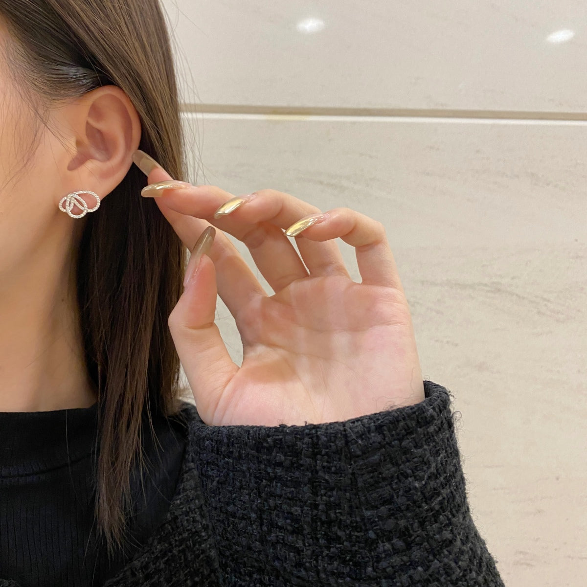 [OAK JURI]Exquisite Butterfly Shape Earrings