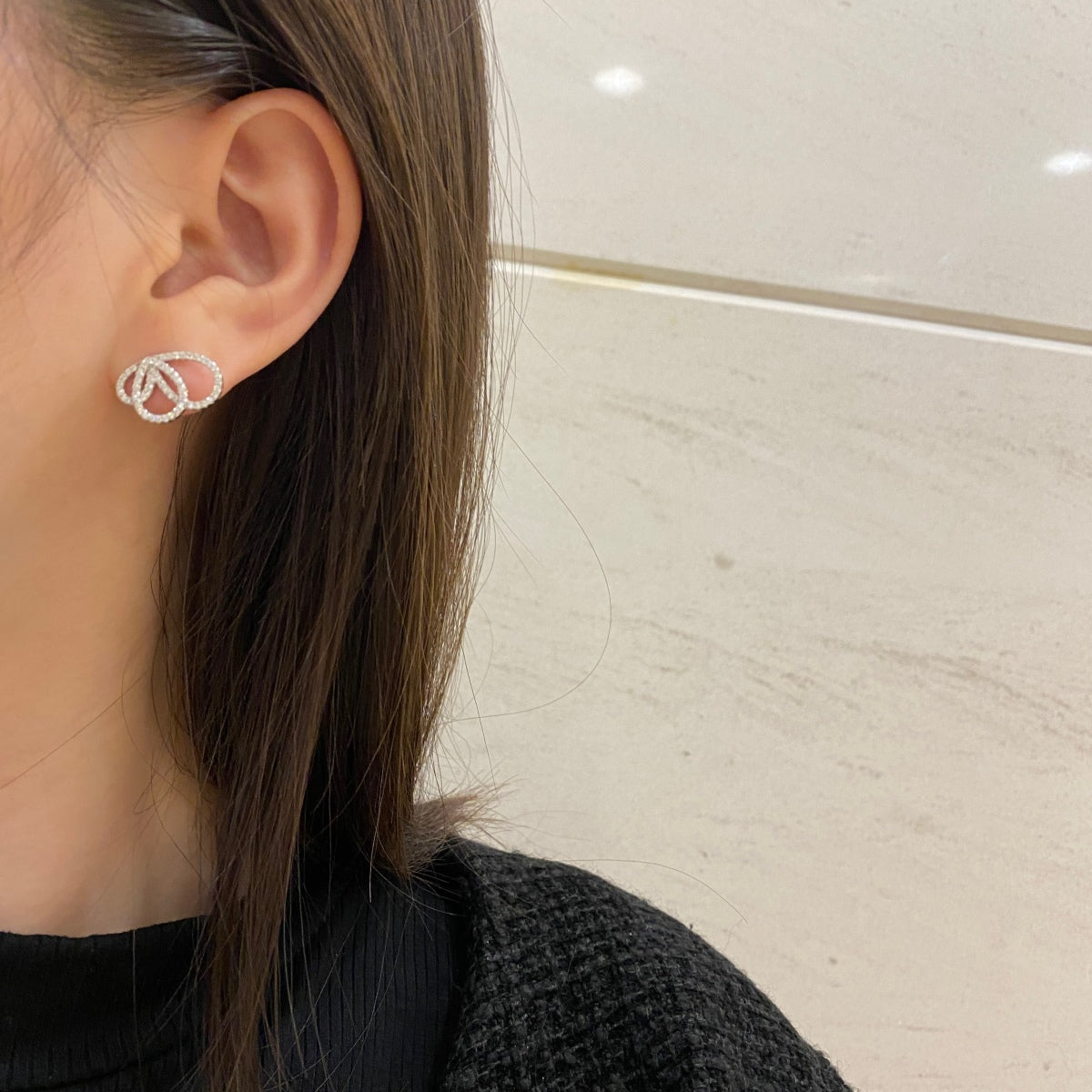 [OAK JURI]Exquisite Butterfly Shape Earrings