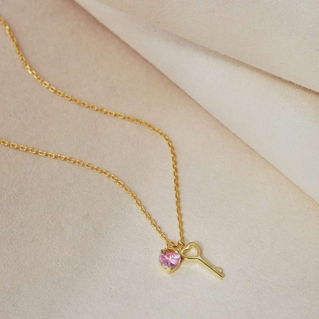 [OAK JURI]Unique Heart Shape Key Pendent Necklace