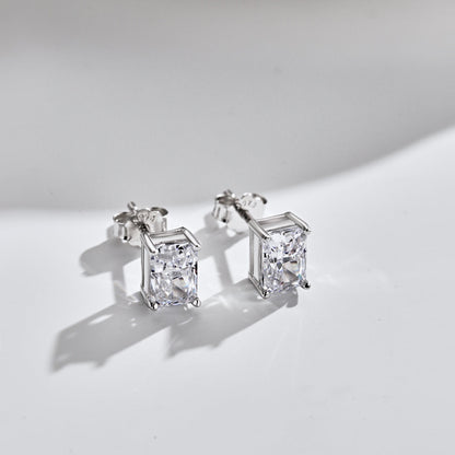 [OAK JURI]Radiant Luxurious Princess Cut Daily Earrings