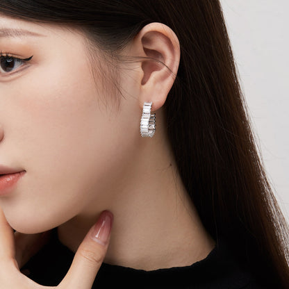 [OAK JURI]Radiant Heart Cutout Earrings