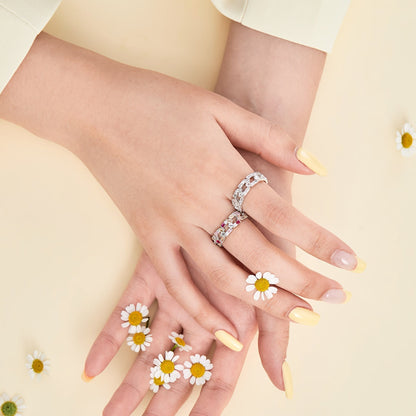 [OAK JURI]Sparkling Vibrant Emerald Cut Daily Ring