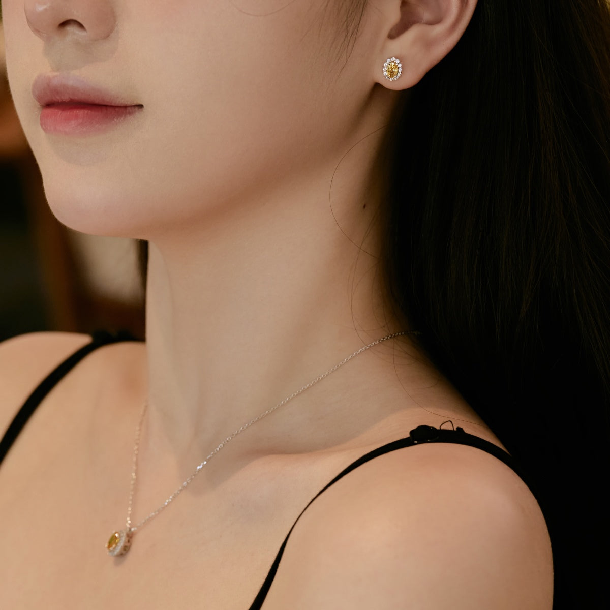 [OAK JURI]Delicate Unique Oval Cut Daily Earrings
