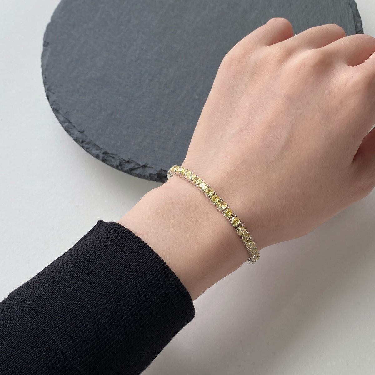 [OAK JURI]Ornate Dazzling Round Cut Tennis Bracelet