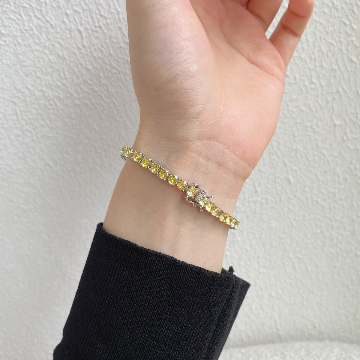 [OAK JURI]Ornate Dazzling Round Cut Tennis Bracelet