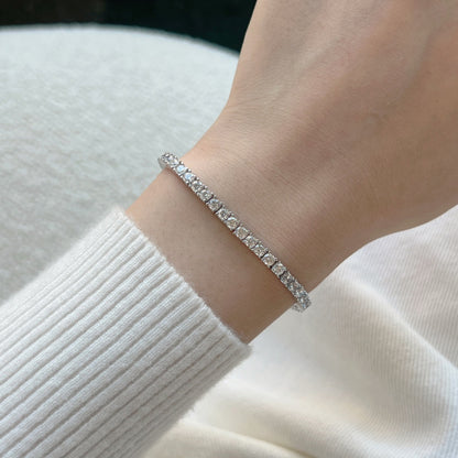 [OAK JURI]Dainty Charming Round Cut Tennis Bracelet