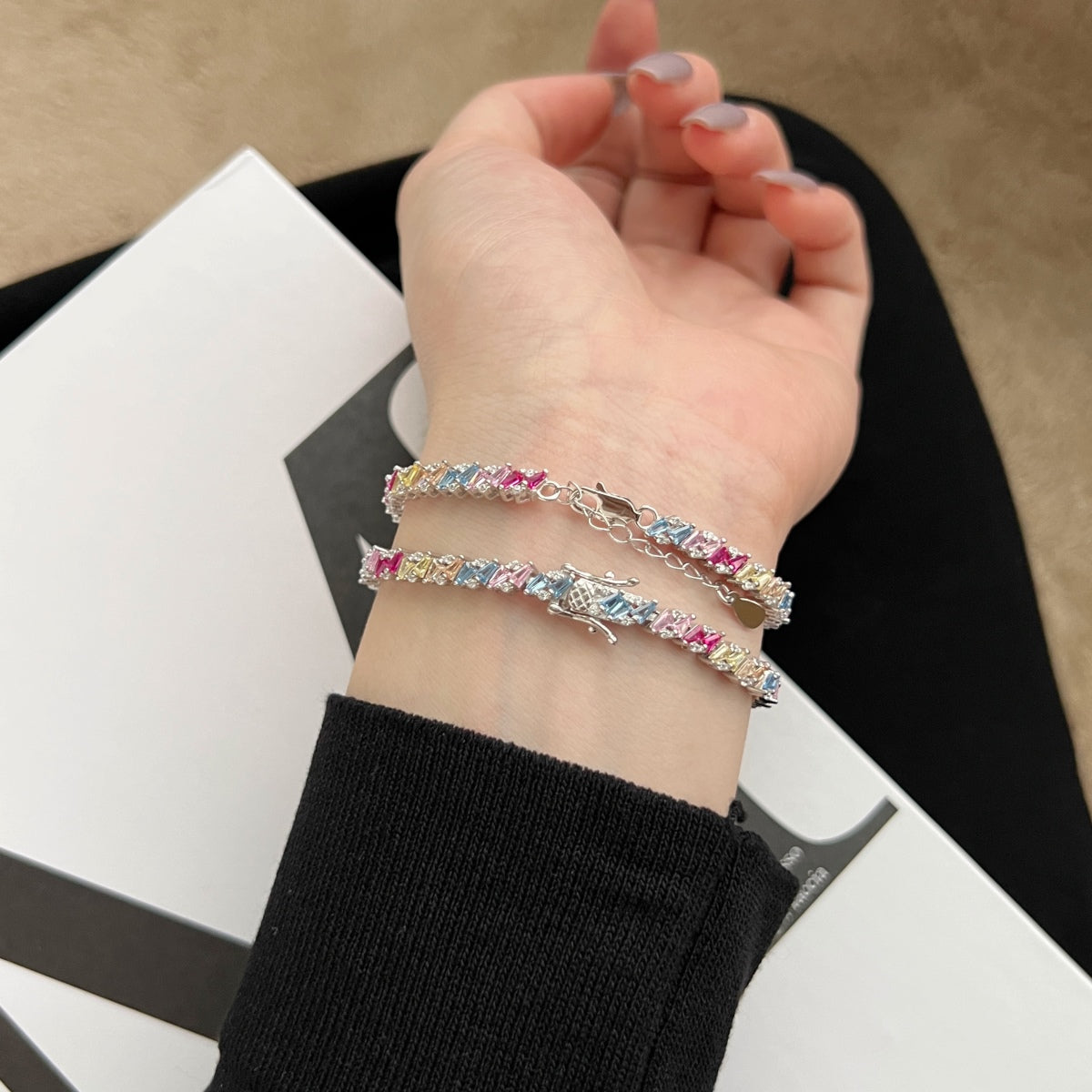 [OAK JURI]Ornate Sparkling Multi Cut Party Bracelet