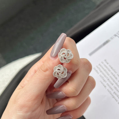 [OAK JURI]Exquisite Flower Shape Daily Earrings