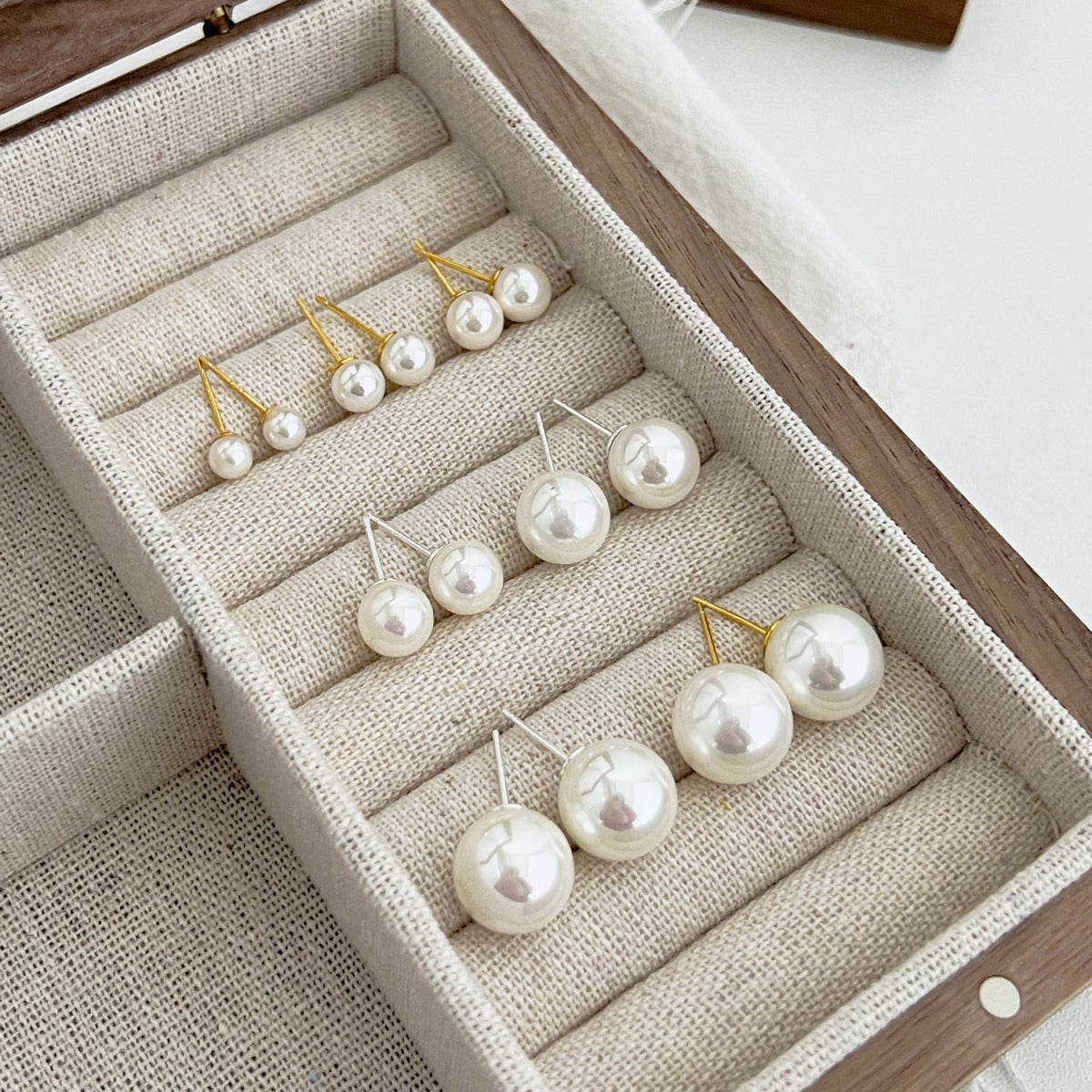 [OAK JURI]Delicate Pearl Earrings
