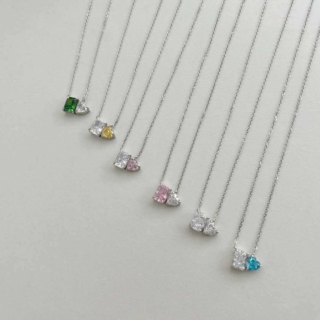 [OAK JURI]Dazzling Square & Heart Shape Necklace