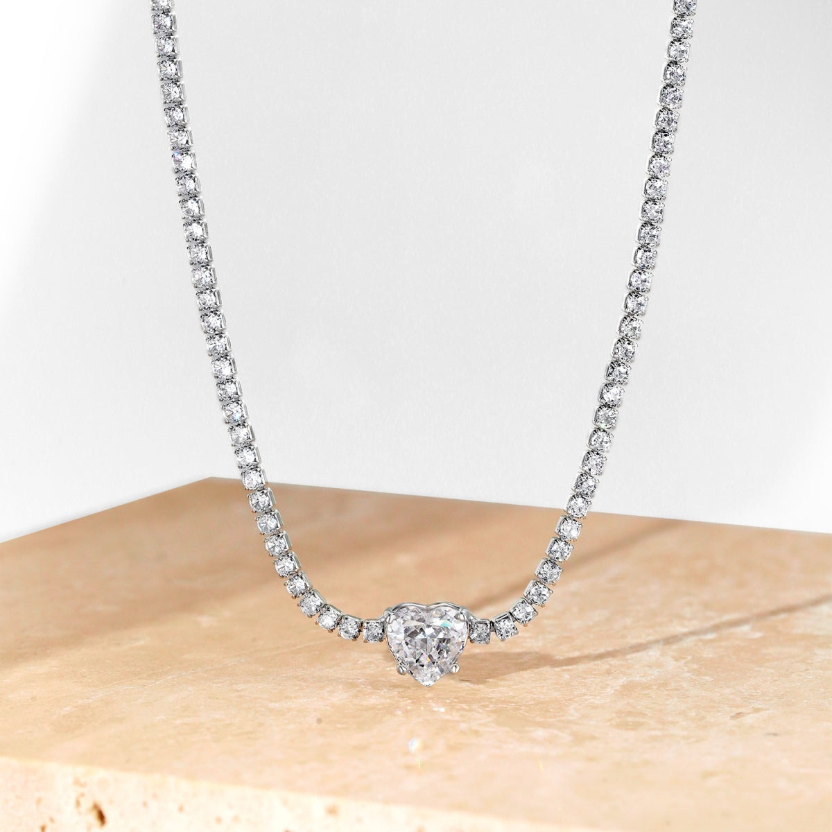 [OAK JURI]2.0 Carat Sparkling Tennis Heart Cut Necklace