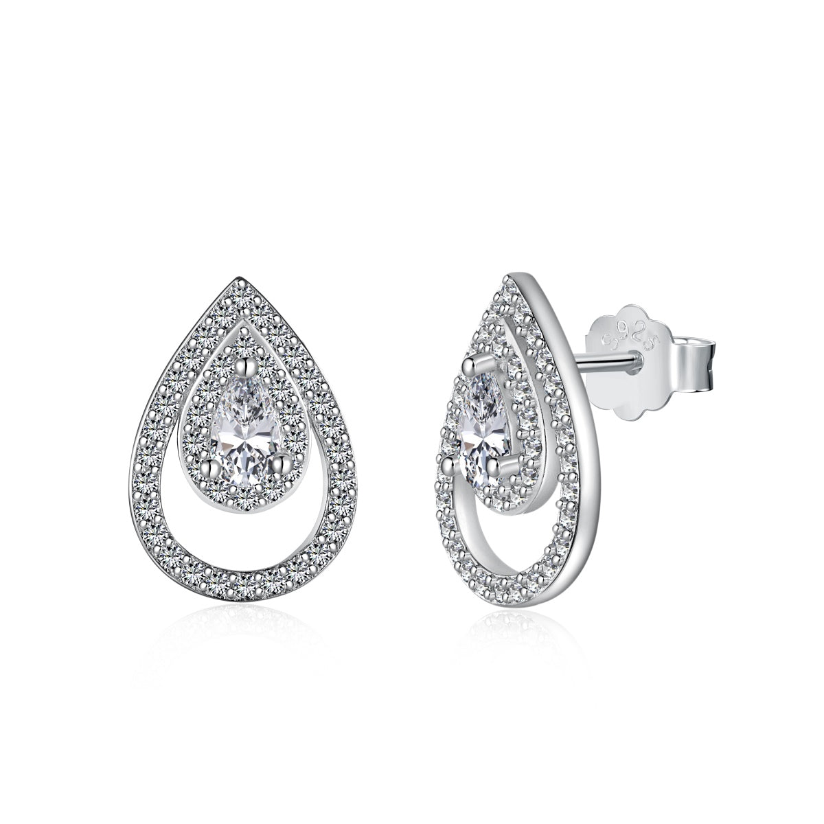 [OAK JURI]Sparkling Delicate Water Drop Shape Daily Earrings