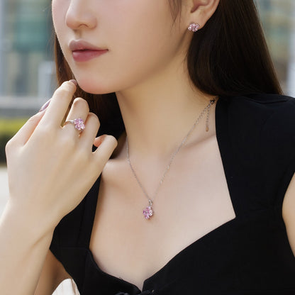 [OAK JURI]Heart-Shaped Four-Leaf Clover Bead Necklace