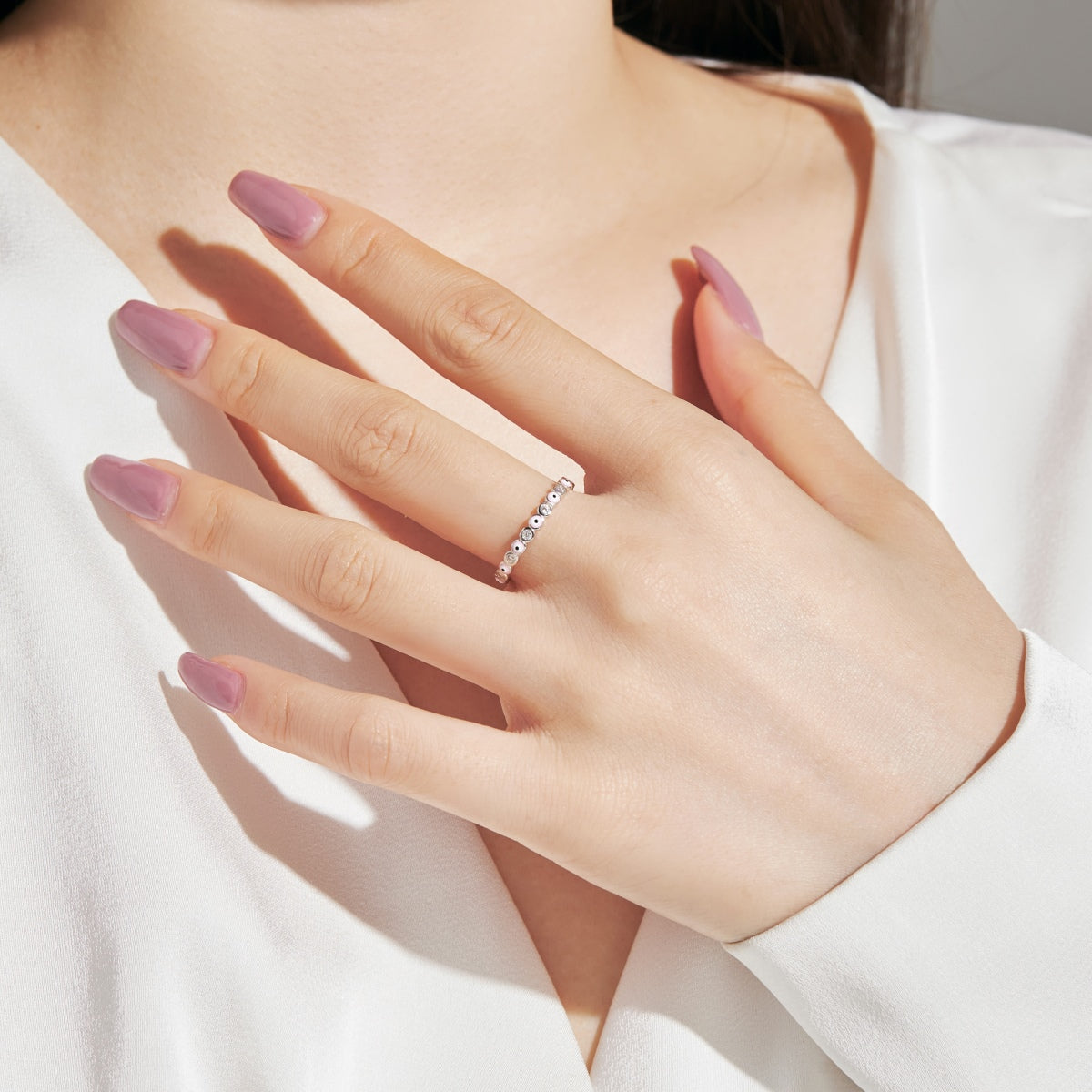 [OAK JURI]Sparkling Vibrant Round Shape Daily Ring