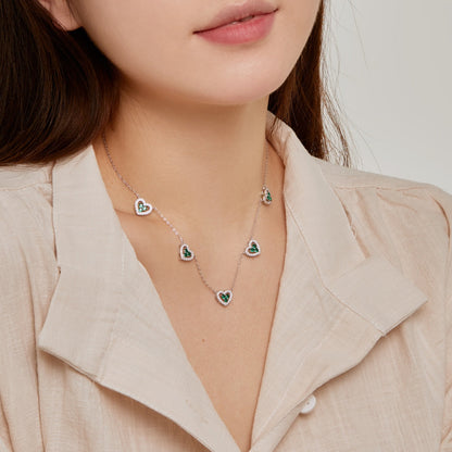 [OAK JURI]Sparkling Five Heart Necklace