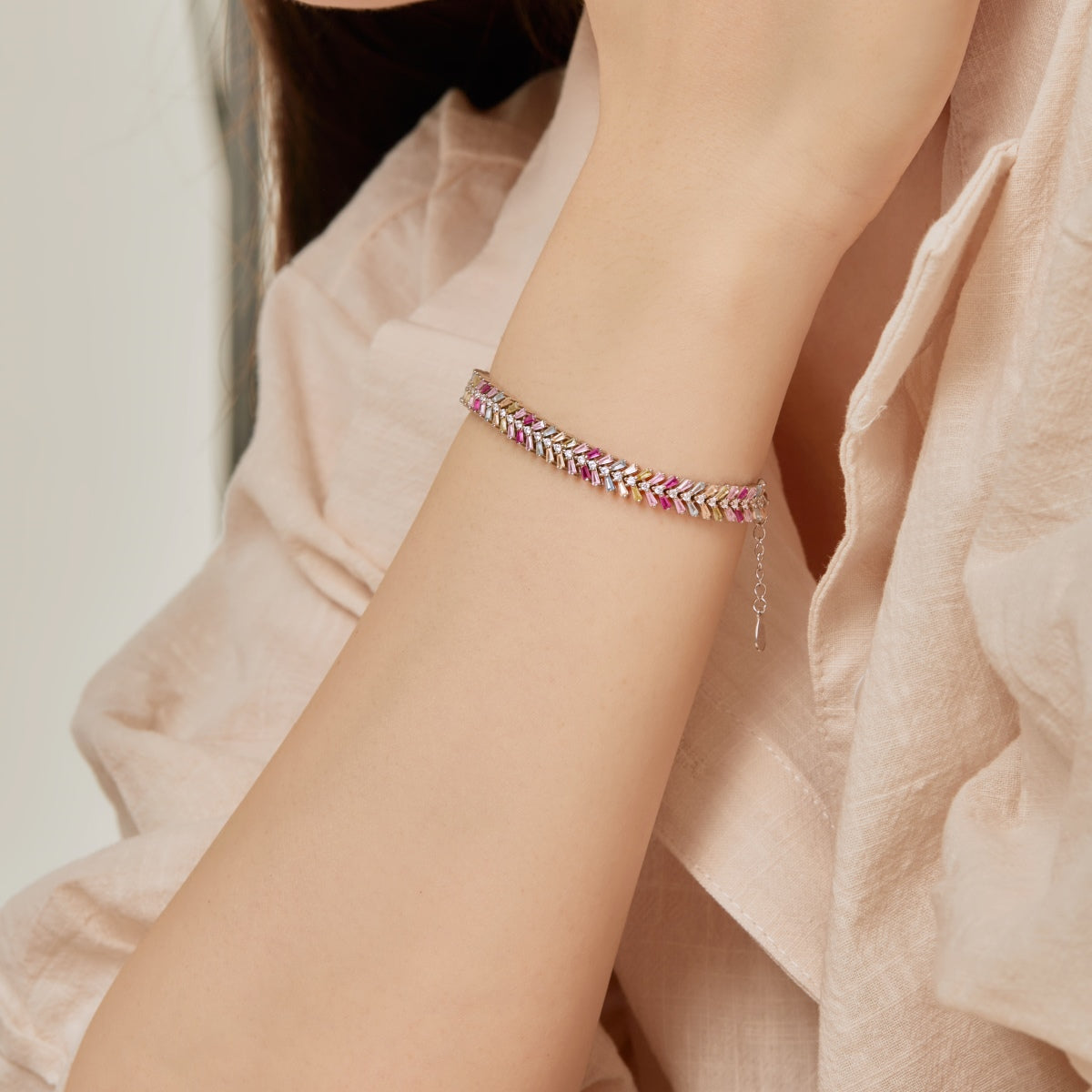 [OAK JURI]Dainty Radiant Emerald Cut Daily Bracelet
