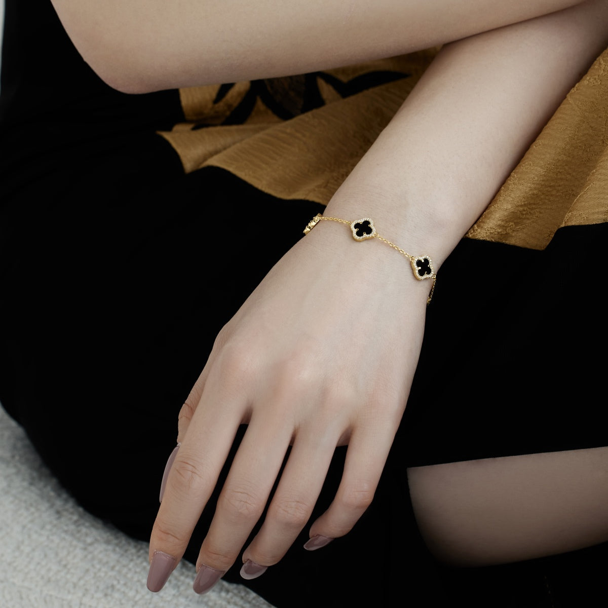 [OAK JURI]Four-Leaf Clover Exquisite Bracelet