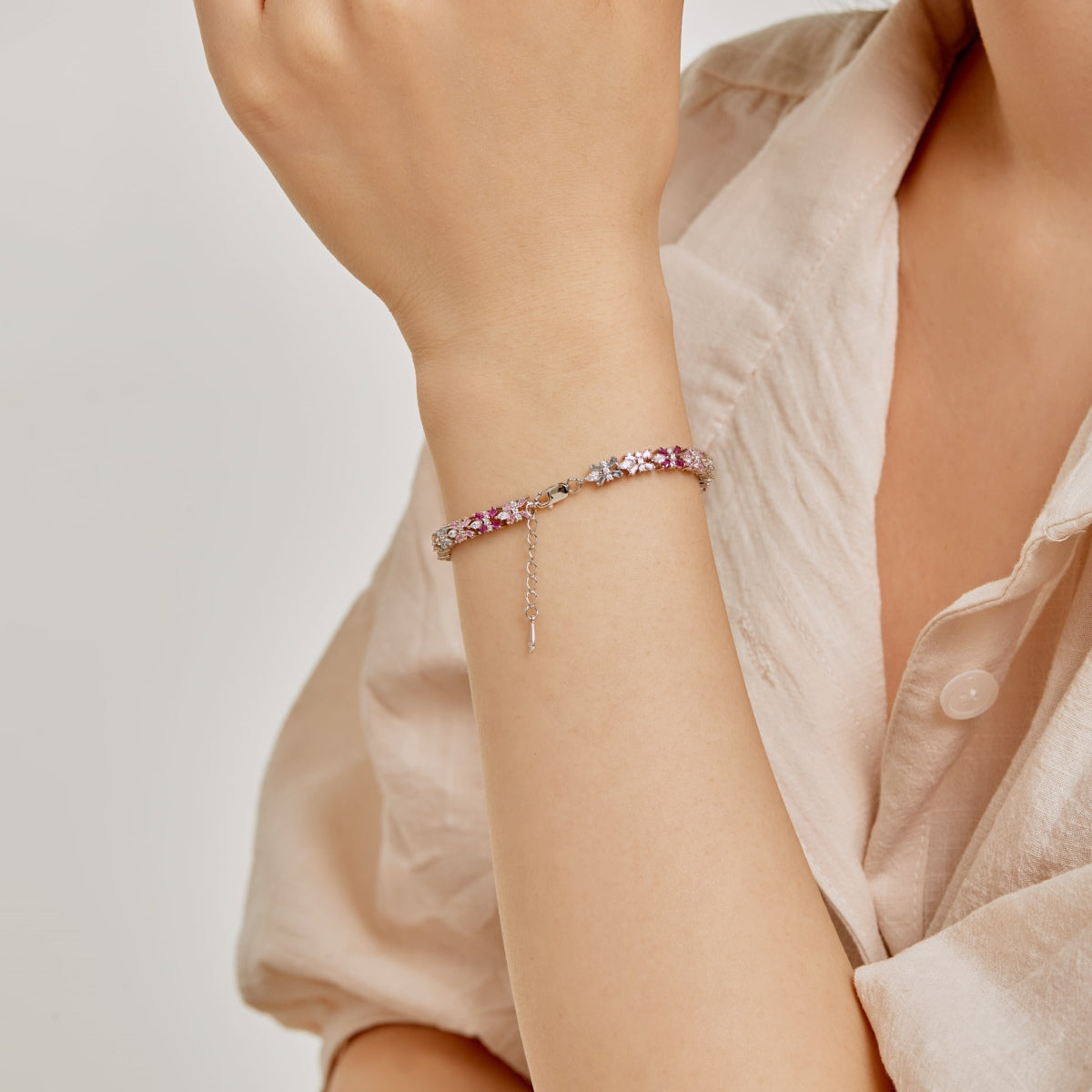 [OAK JURI]Unique Colorful Butterfly Shape Party Bracelet