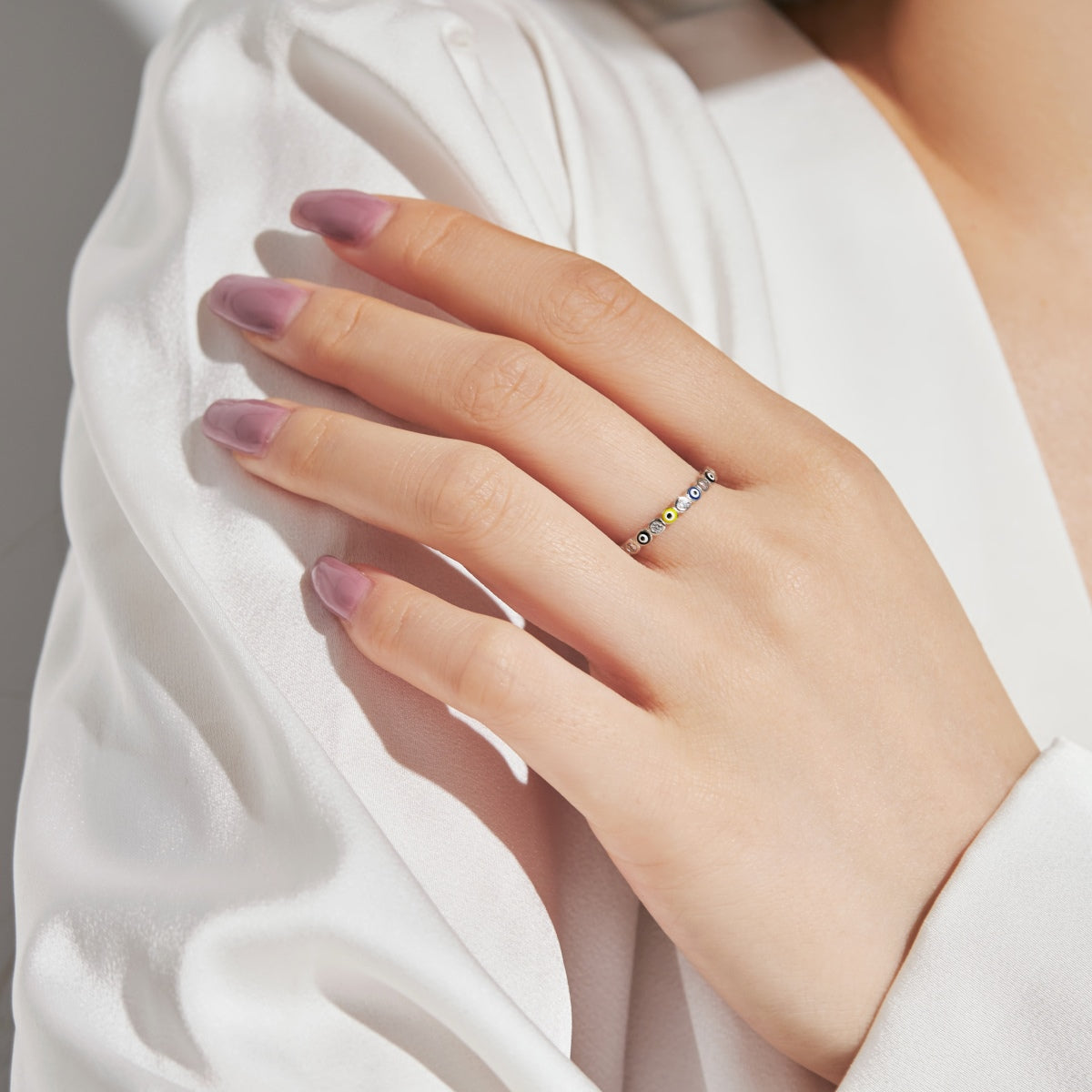 [OAK JURI]Sparkling Vibrant Round Shape Daily Ring