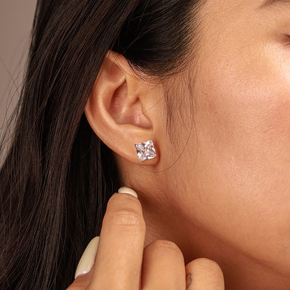 [OAK JURI]Ornate Square Shape Earrings