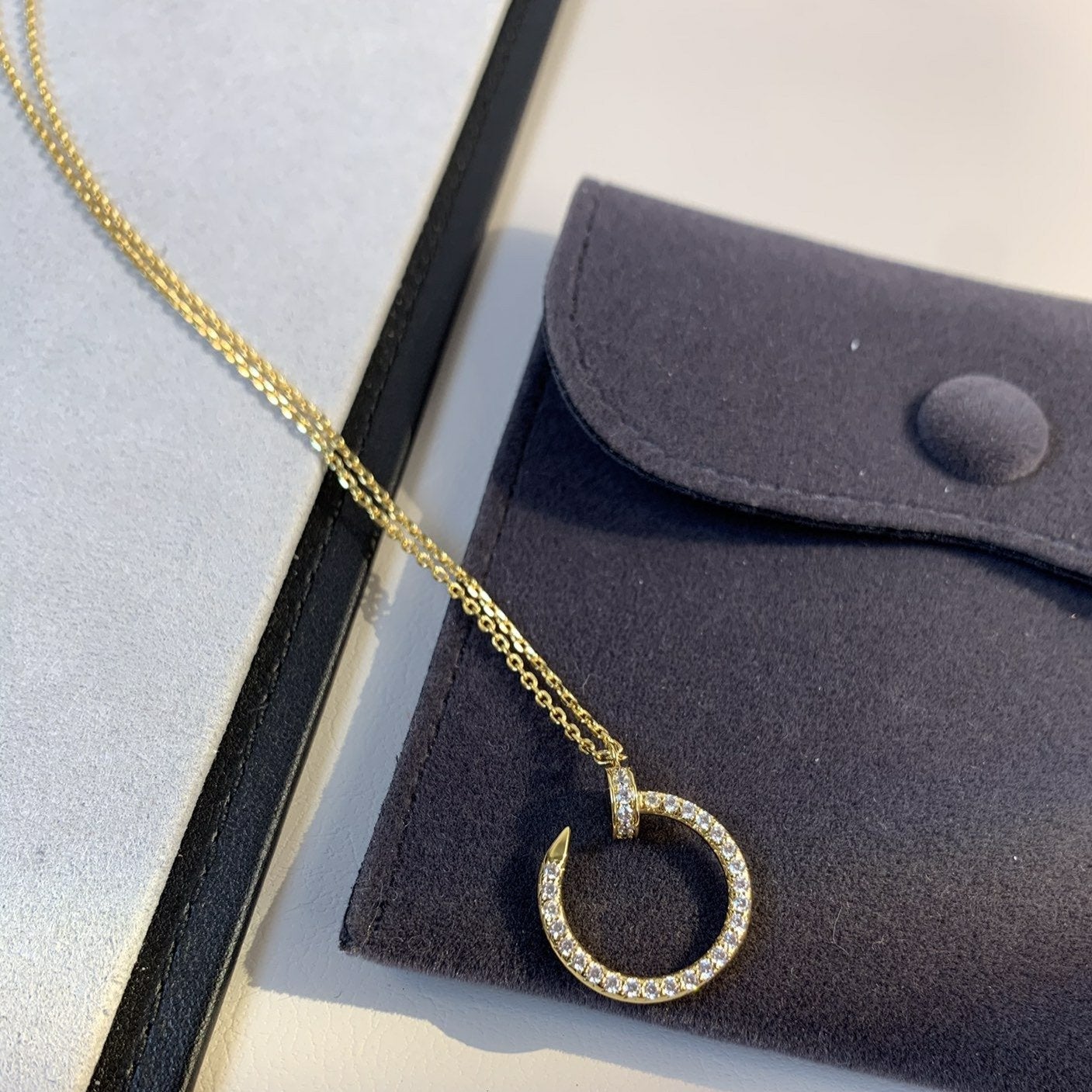 [OAK JURI]JUSTE NECKLACE GOLD DIAMONDS