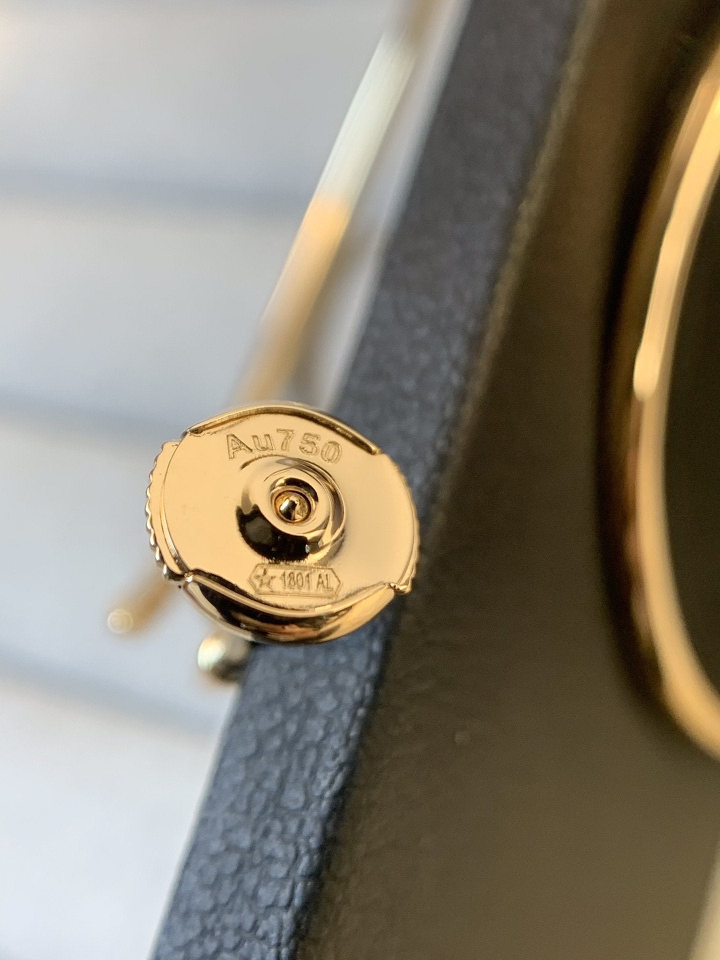 [OAK JURI]JUSTE EARRINGS GOLD DIAMONDS 1.8MM
